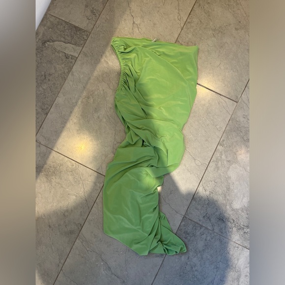 Norma Kamali Diana Dress - Picture 5 of 7